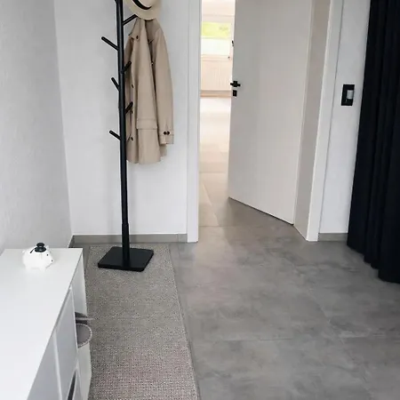 Modernes Ruhiges Mitten In Appartamento